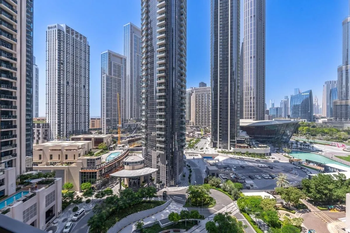 Graceful 2-Bedrooms Apartment Near Burj Khalifa And Dubai Mall! 0*,  United Arab Emirates